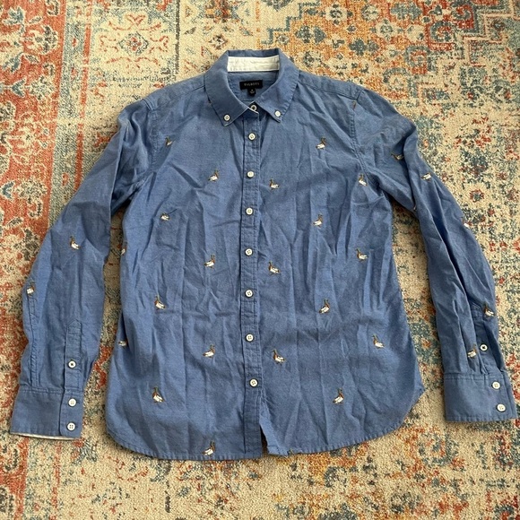 Talbots Tops - Talbots blue oxford duck embroidered button-up shirt